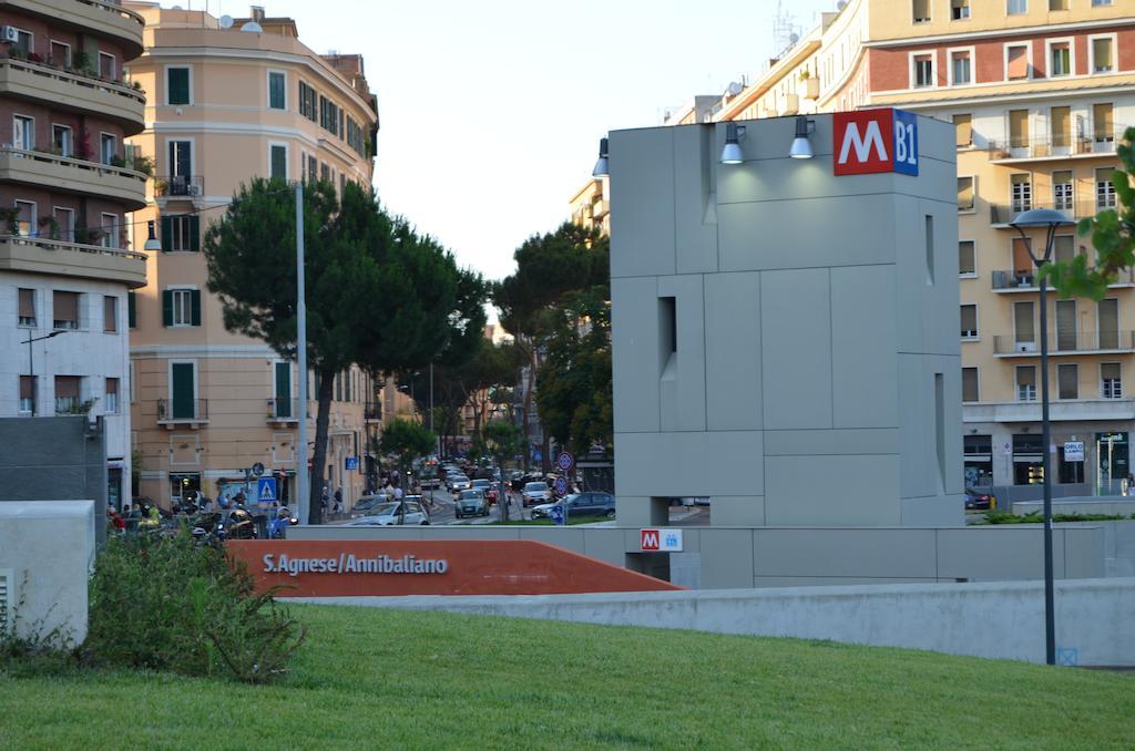Al171 Tourist Rental Close Metro B1 - Sant'Agnese Annibaliano Рим Екстериор снимка